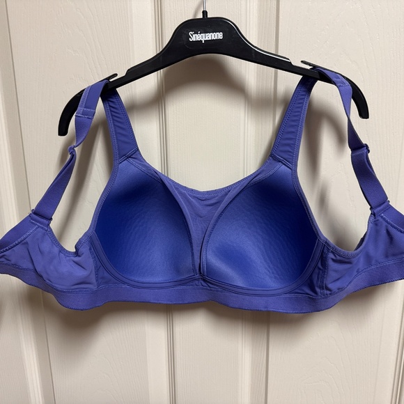 Lululemon Run Times High Support Bra - Picture 4 of 5